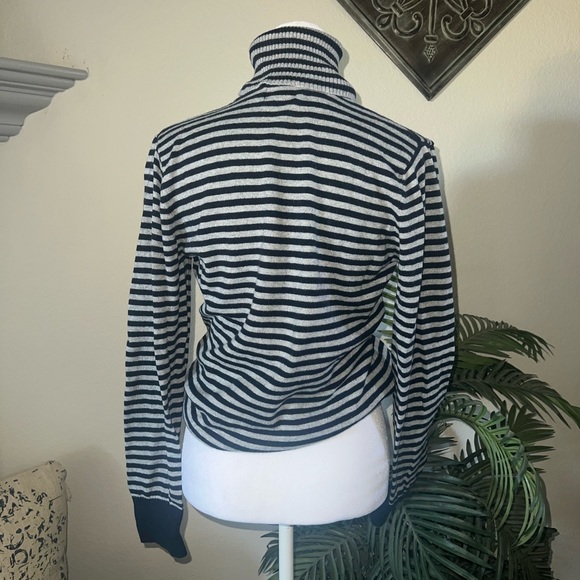 L.L. Bean Cozy Striped Cashmere Blend Turtleneck Sweater Size S - Picture 4 of 10